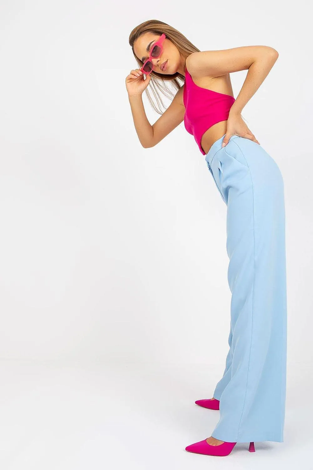 Chic High-Waisted Trousers with Stylish Side Pockets