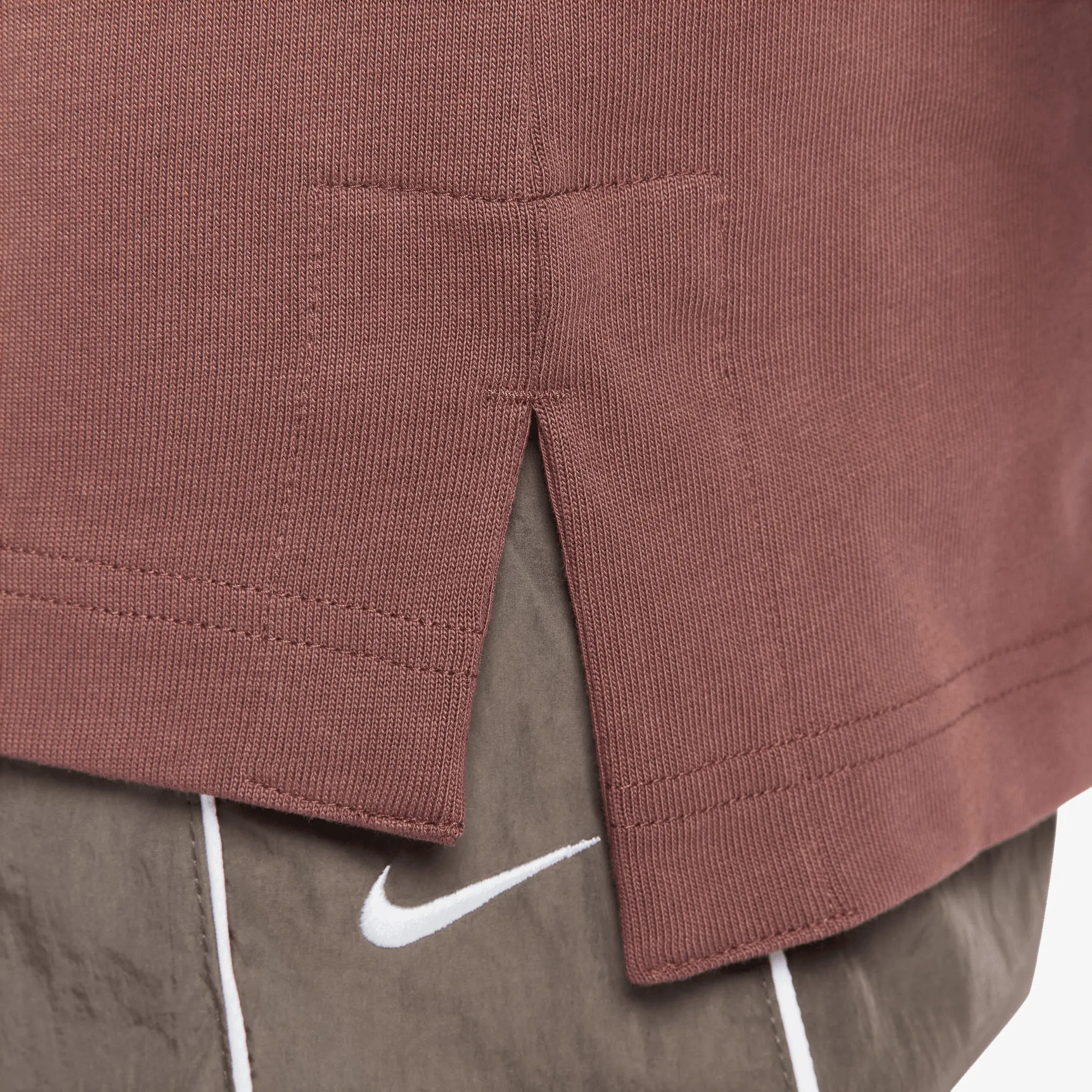 NIKE | WMN'S OVERSIZED LONG-SLEEVE POLO { RED SEPIA/SAIL