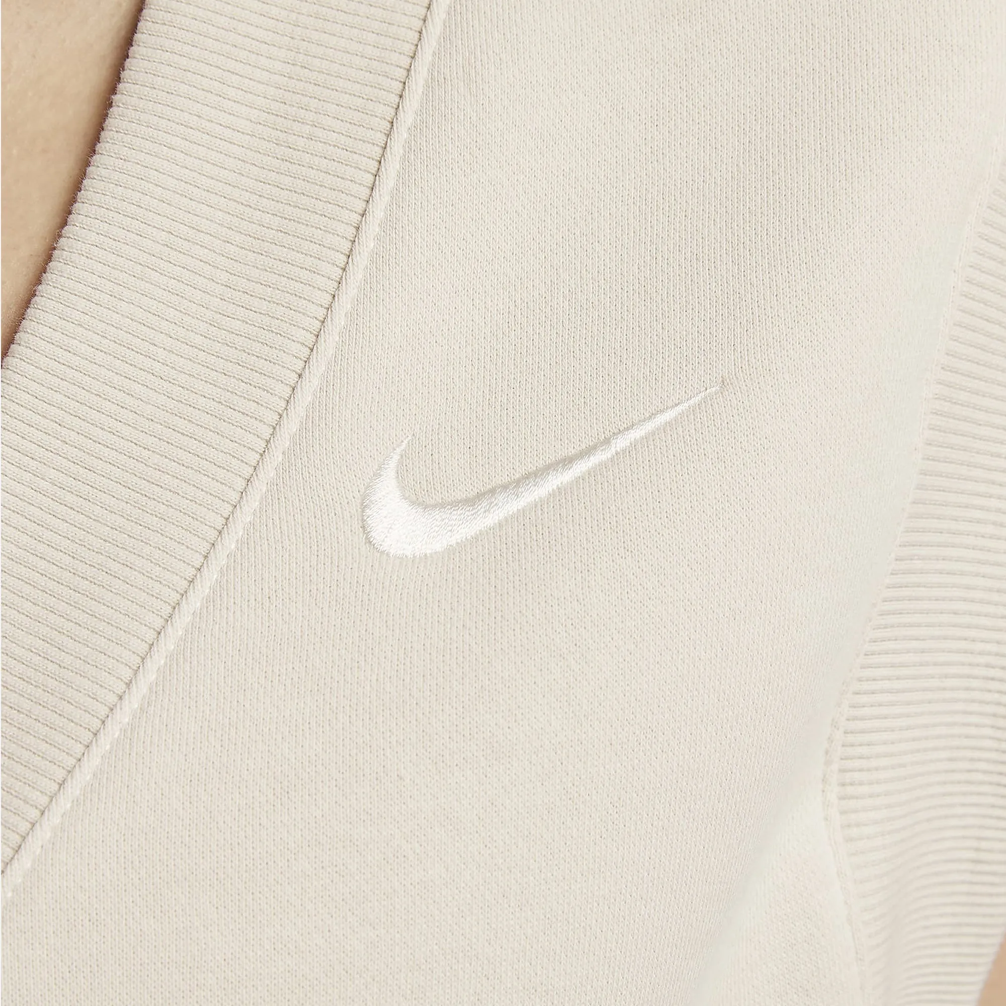 NIKE | WMN'S SPORTSWEAR PHOENIX FLEECE { LT OREWOOD BRN/SAIL